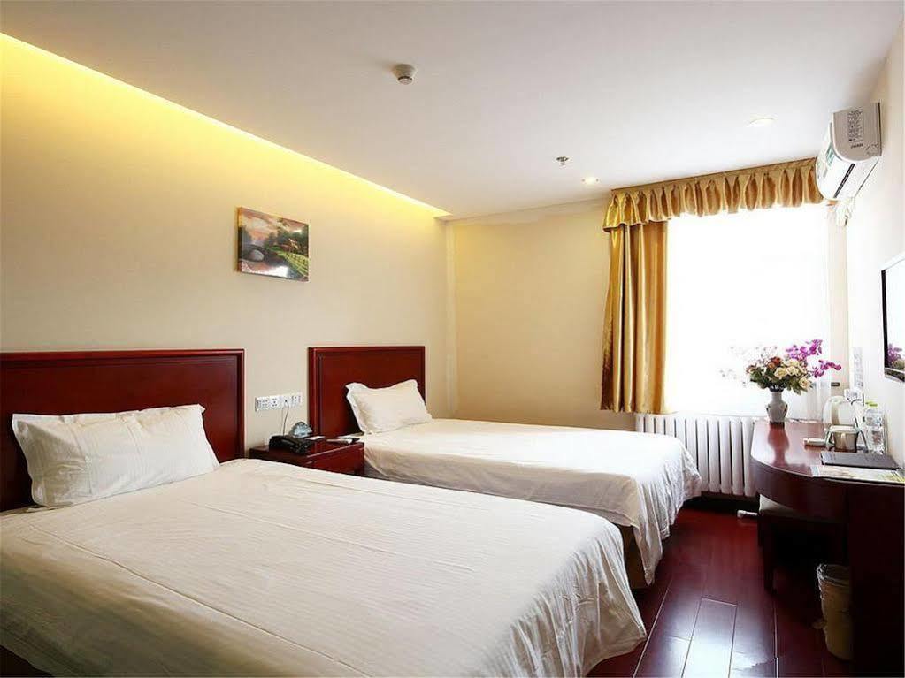 Greentree Alliance Beijing Film Academy Hotel Bagian luar foto
