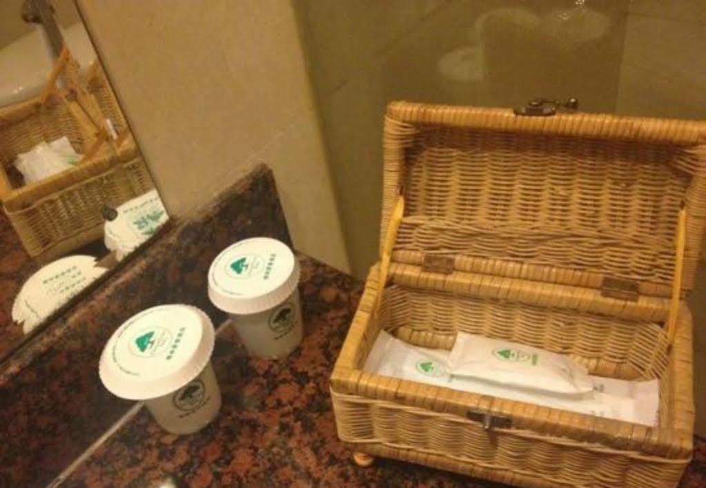 Greentree Alliance Beijing Film Academy Hotel Bagian luar foto