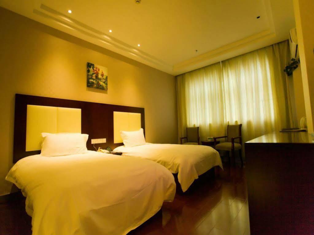 Greentree Alliance Beijing Film Academy Hotel Bagian luar foto